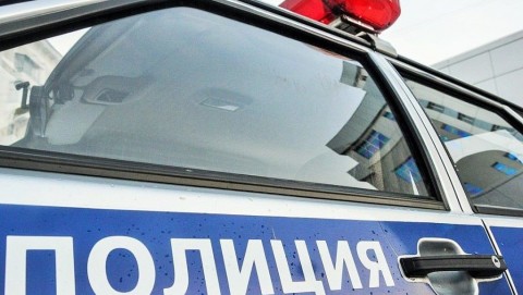 В Рамешках полицейские раскрыли кражу мобильного телефона и денег с банковской карты
